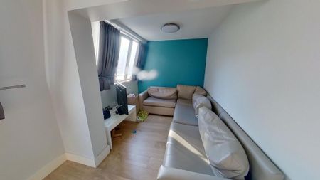 5 bedroom flat to rent - Photo 2