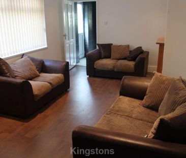 6 bedroom terraced house to rent - Photo 1