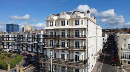 1 bedroom flat to rent - Photo 3