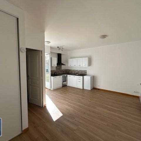 Location Appartement 1 pièce 25m² BUXEROLLES 86180 - Photo 1