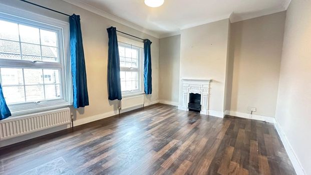 2 bedroom house to rent Ridgway Road, Luton, Bedfordshire, LU2 - Photo 1