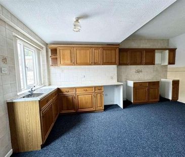 Gordon Street, Barnsley, S70 - Photo 2