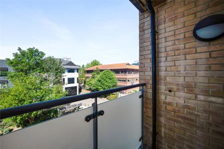 Bridge Avenue, Maidenhead, Berkshire, SL6 - Photo 3