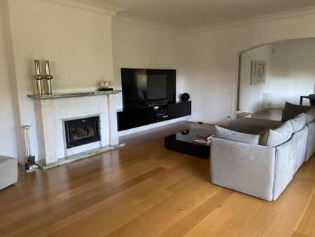 5 Bedroom House with swimming pool, Estoril, Cascais - Photo 3