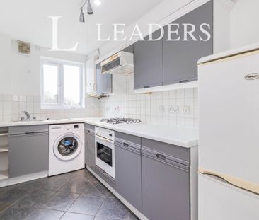 1 bedroom apartment to rent Roydon Court, Mayfield Road, Hersham, W... - Photo 2