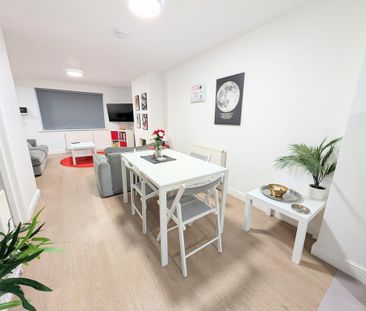 3 bedroom terraced house to rent - Photo 1