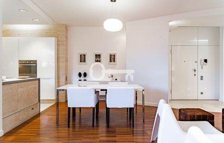 Warszawa, Śródmieście, Śródmieście Powiśle, Czerniakowska - Photo 5