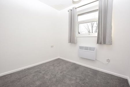 Tollgate Court, Sheffield S3 9BD - Photo 5