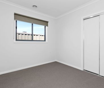 Near New Family Home - Photo 5