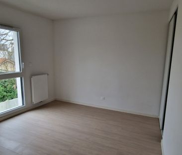 Location Appartement 2 pièces 49m² PESSAC 33600 - Photo 2