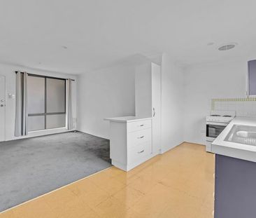 17/90 Collett Street - Photo 2