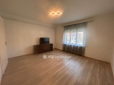 Árpád város, Bács-Kiskun, 6000, Kecskemét - Photo 4