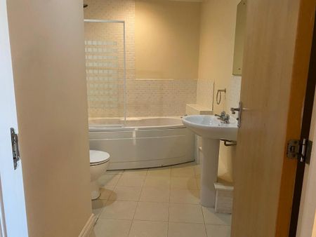 2 bedroom apartment to rent - Photo 2