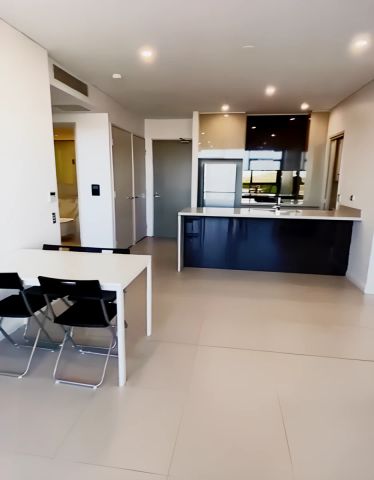 2 STUDIO DRIVE, Sydney - Photo 5