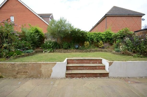 Skylark Way, Shinfield, Reading, RG2 - Photo 1