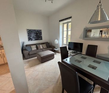 A LOUER - AIX EN PROVENCE - MAGNIFIQUE T3 AVEC UNE PLACE DE PK EN S... - Photo 2