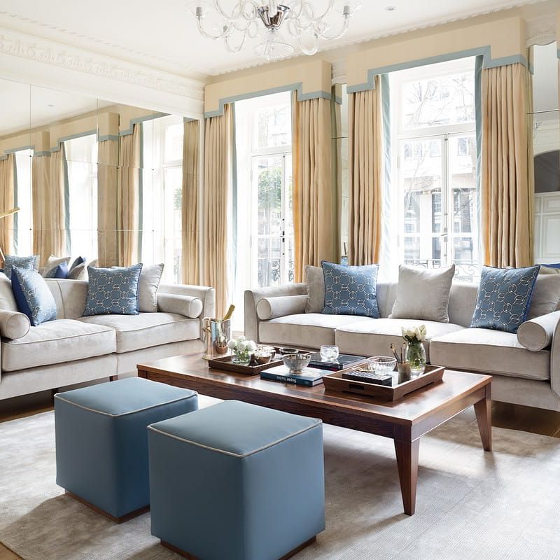 A stunning Mayfair town house of approximately 3,894 square feet situated on a prime Mayfair street. - Photo 1