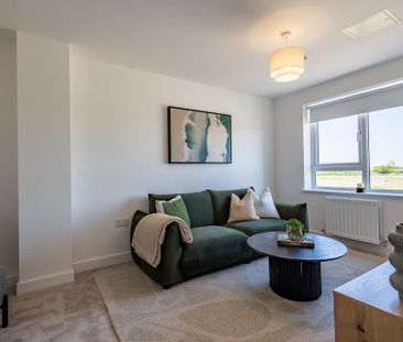 3 bedroom semi-detached house to rent - Photo 2