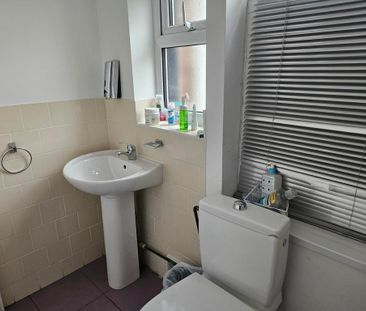 1 bedroom terraced house to rent - Photo 5