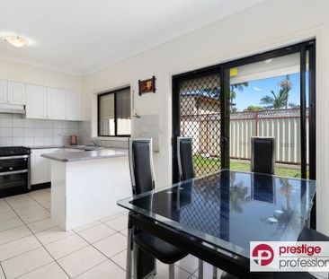 Super Sized Townhouse - Photo 2