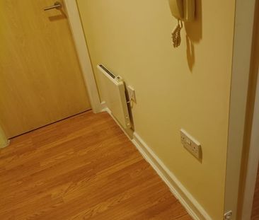 Studio Flat, Ryland St, B16 - Photo 6