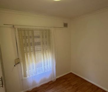 Generous Family Home In Quiet Location - Photo 6