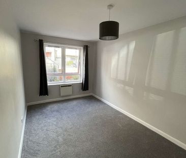 1 Bed Flat, Huddleston Close, E2 - Photo 3