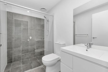 Waterside living. Corner position. Brand New - Photo 4