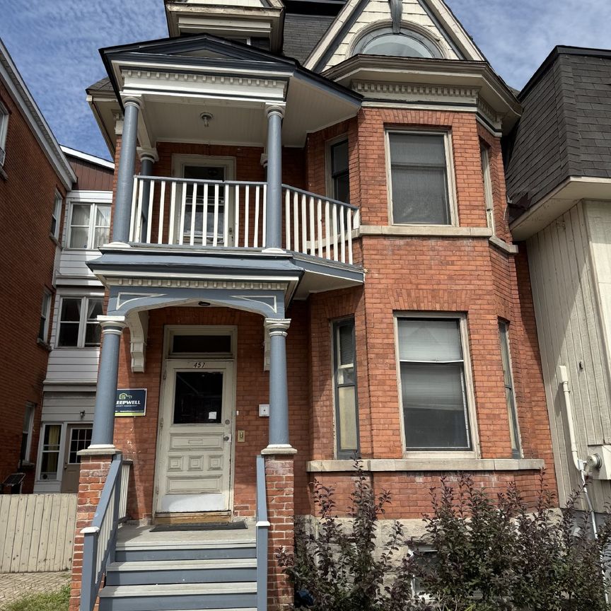 3 - 457 Somerset Street W - Photo 1