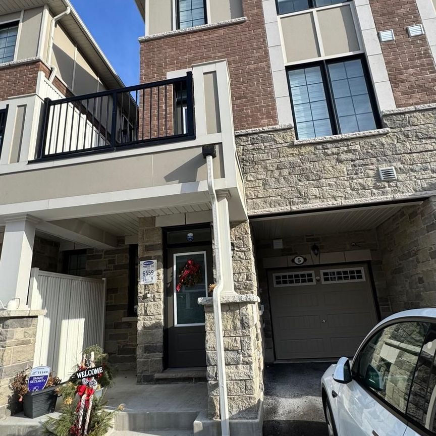 For Lease - 5 Melmar Street, Brampton, Ontario - Photo 1