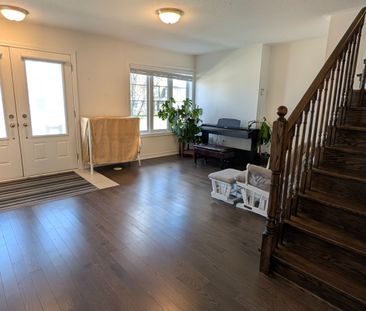 For Lease - 6 Westbury Way, Whitby, Ontario - Photo 3