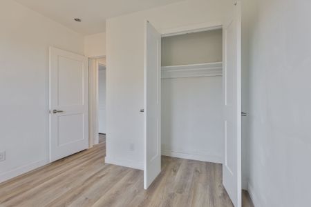 For Lease - 2841 Keele Street Unit# 8, Toronto, Ontario - Photo 2