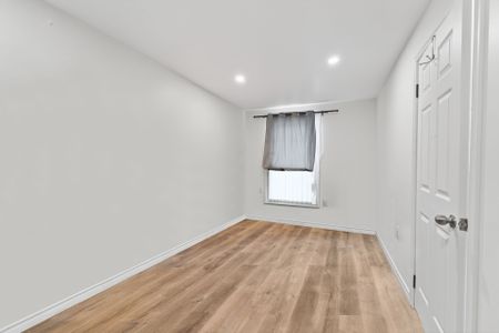 For Lease - 35 Kingscourt Avenue, Kingston, Ontario - Photo 3