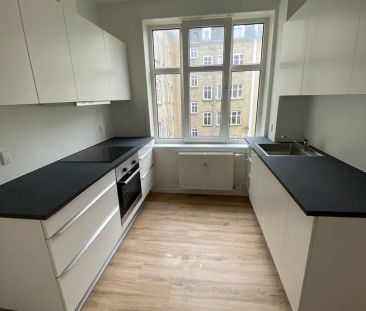 Moderne 3-værelses lejlighed i hjertet af Aalborg - Photo 3