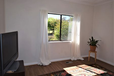 52 Barton Street, Katoomba, NSW 2780 - Photo 3