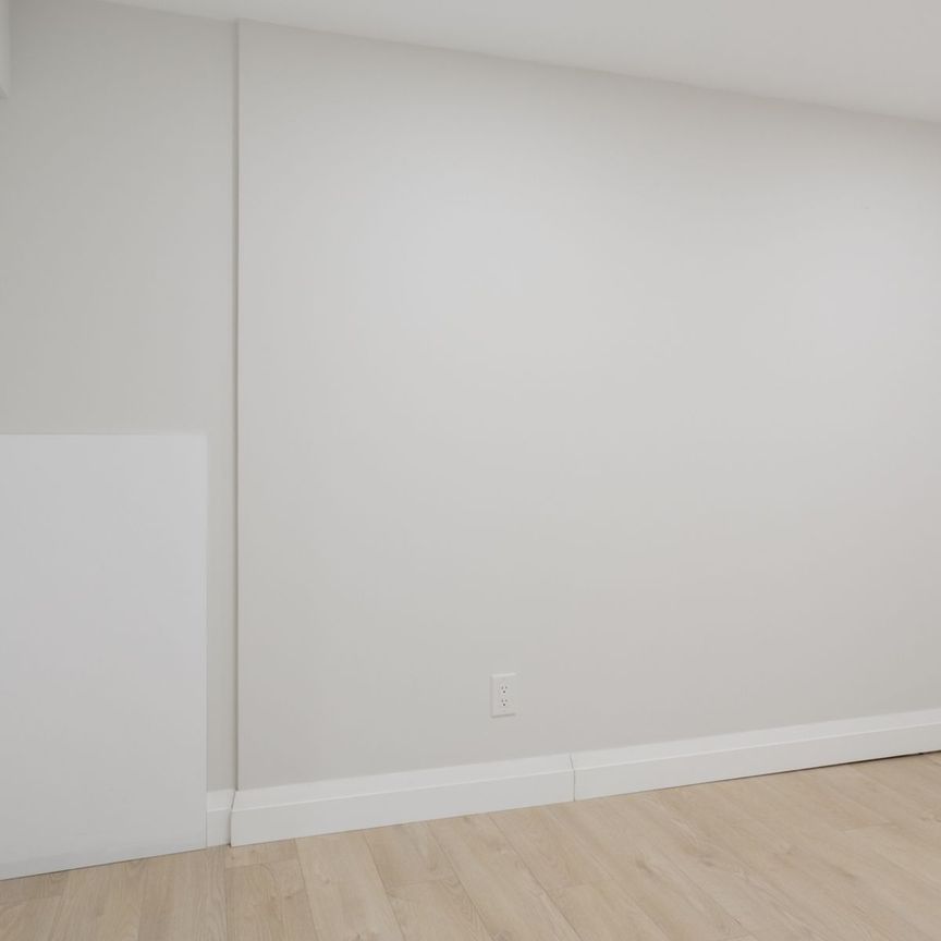 For Lease - 3551 Wass Crescent Unit# LOWER, Oakville, Ontario - Photo 1