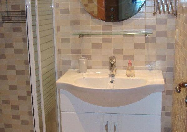For long-term rent: apartment in Javea, Golden Garden urbanization, with 2 bedrooms and a pool.
