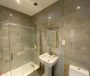 3 bedroom flat to rent - Photo 1