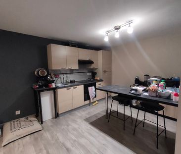 Location Appartement 3 pièces 57m² - Photo 2