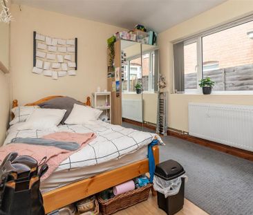 7 bedroom house to rent - Photo 6