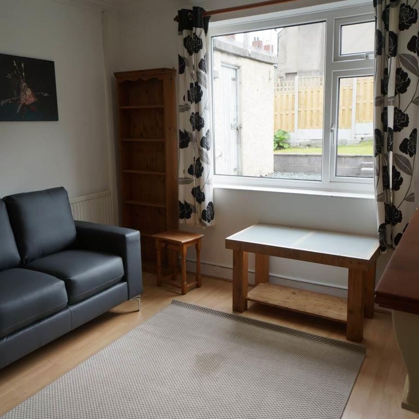 40 Ambrose Street - Photo 1