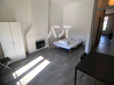 Location Appartement 2 pièces 40m² GRENOBLE 38000 - Photo 4