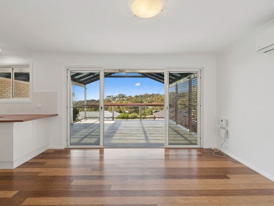15 Korora Bay Drive, Korora NSW 2450 - House For Rent | Domain - Photo 1