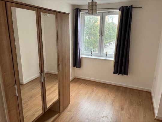 2 bedroom flat to rent - Photo 1