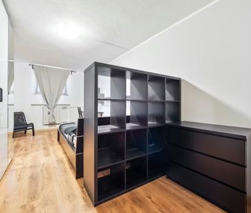 Via Ernesto Breda, Milan, Lombardy 20126 - Foto 1