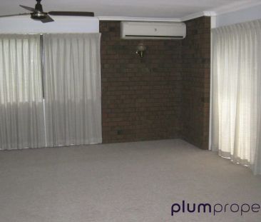 38 Aberfoyle Street, Kenmore QLD 4069 - Photo 2