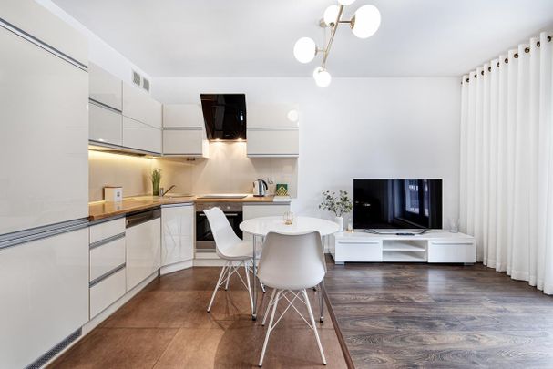 Łódź - Mieszkanie na wynajem - Zdjęcie 1