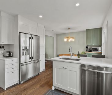 For Lease - 1252 Kingston Avenue, Carlington - Central Park, Ontario - Photo 1