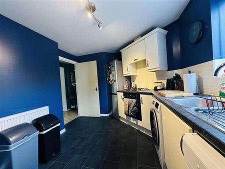 Wisteria Way, Nuneaton, CV10 - Photo 2