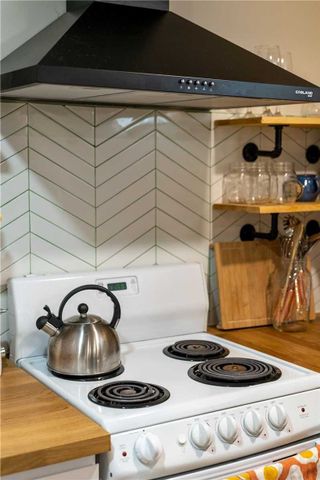 For Lease - 7 Colfax Street Unit# Lower, Toronto, Ontario - Photo 4